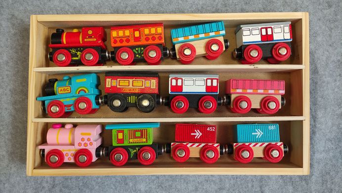 Набір паровозиків з дерева для дитячих залізниць з дерева (для Edwone, Brio, Ikea, Playtive)